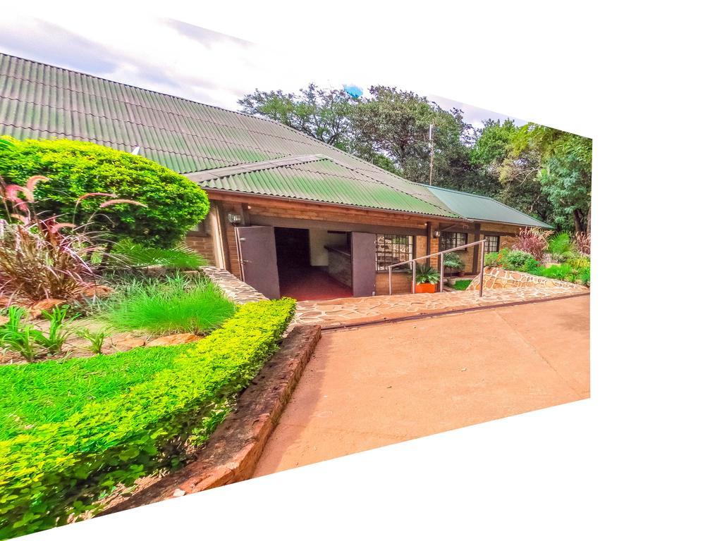 Woodlands Lilongwe Hotel Exterior photo